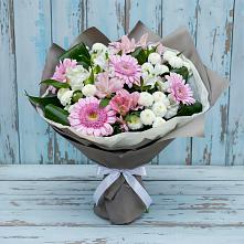 Букет цветов из:  Герберы, Альстромерии и Хризантемы #REPLACE_PRED# Цагане Амане