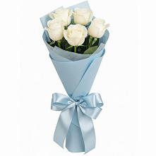 Букет 5 Белых роз Проуд в Цагане Амане