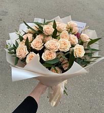 Букет Кремовые розы Латте в Цагане Амане