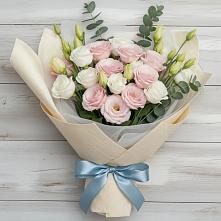 Букет цветов из:  Лизиантусы #REPLACE_PRED# Цагане Амане