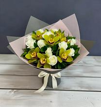 Букет цветов из:  Орхидеи и Розы в Цагане Амане