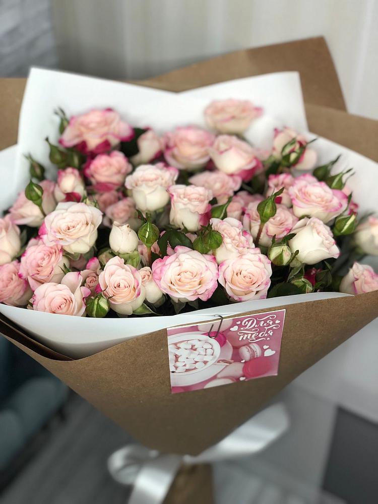 Букет цветов из: Розы в Цагане Амане