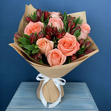 Букет цветов из:  Розы и Альстромерии в Цагане Амане