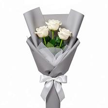 Букет 3 белые розы в Цагане Амане