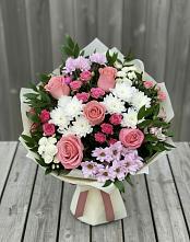 Букет цветов из:  Альстромерии, Гвоздики, Розы и Хризантемы #REPLACE_PRED# Цагане Амане