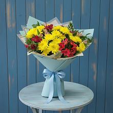Букет цветов из:  Альстромерии и Хризантемы в Цагане Амане