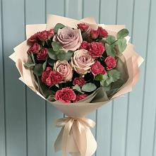 Букет цветов из:  Гвоздики и Розы в Цагане Амане