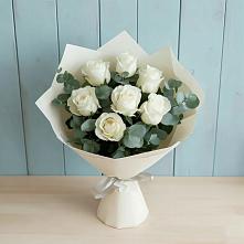 Букет Белые розы в Эвкалипте в Цагане Амане